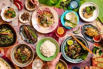 A Taste of Thailand: Pad See Ew & Papaya Salad
